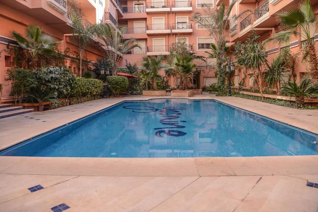 מרקש Beautiful, Great Equipped 122 M Holiday Apartment Near Majorelle Garden And Gueliz With Pool Views And A Large Balcony And Terrace מראה חיצוני תמונה