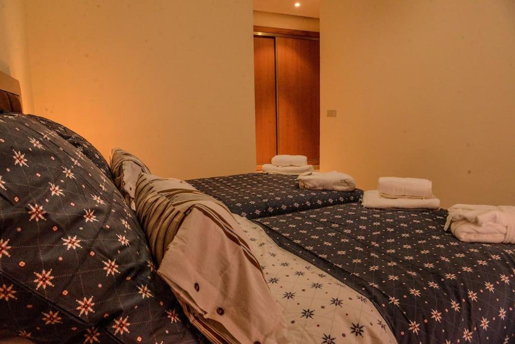 מרקש Beautiful, Great Equipped 122 M Holiday Apartment Near Majorelle Garden And Gueliz With Pool Views And A Large Balcony And Terrace מראה חיצוני תמונה
