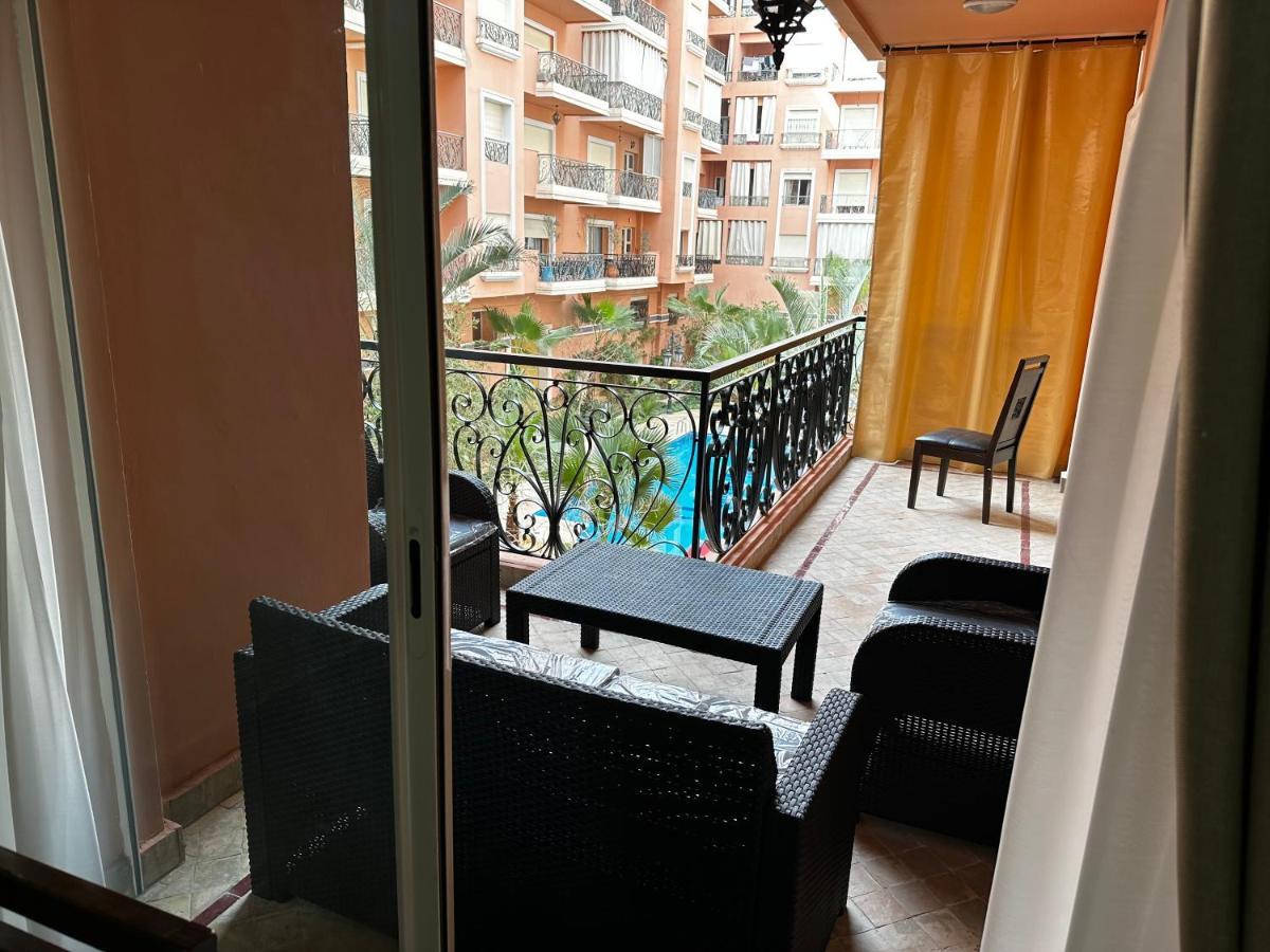 מרקש Beautiful, Great Equipped 122 M Holiday Apartment Near Majorelle Garden And Gueliz With Pool Views And A Large Balcony And Terrace מראה חיצוני תמונה