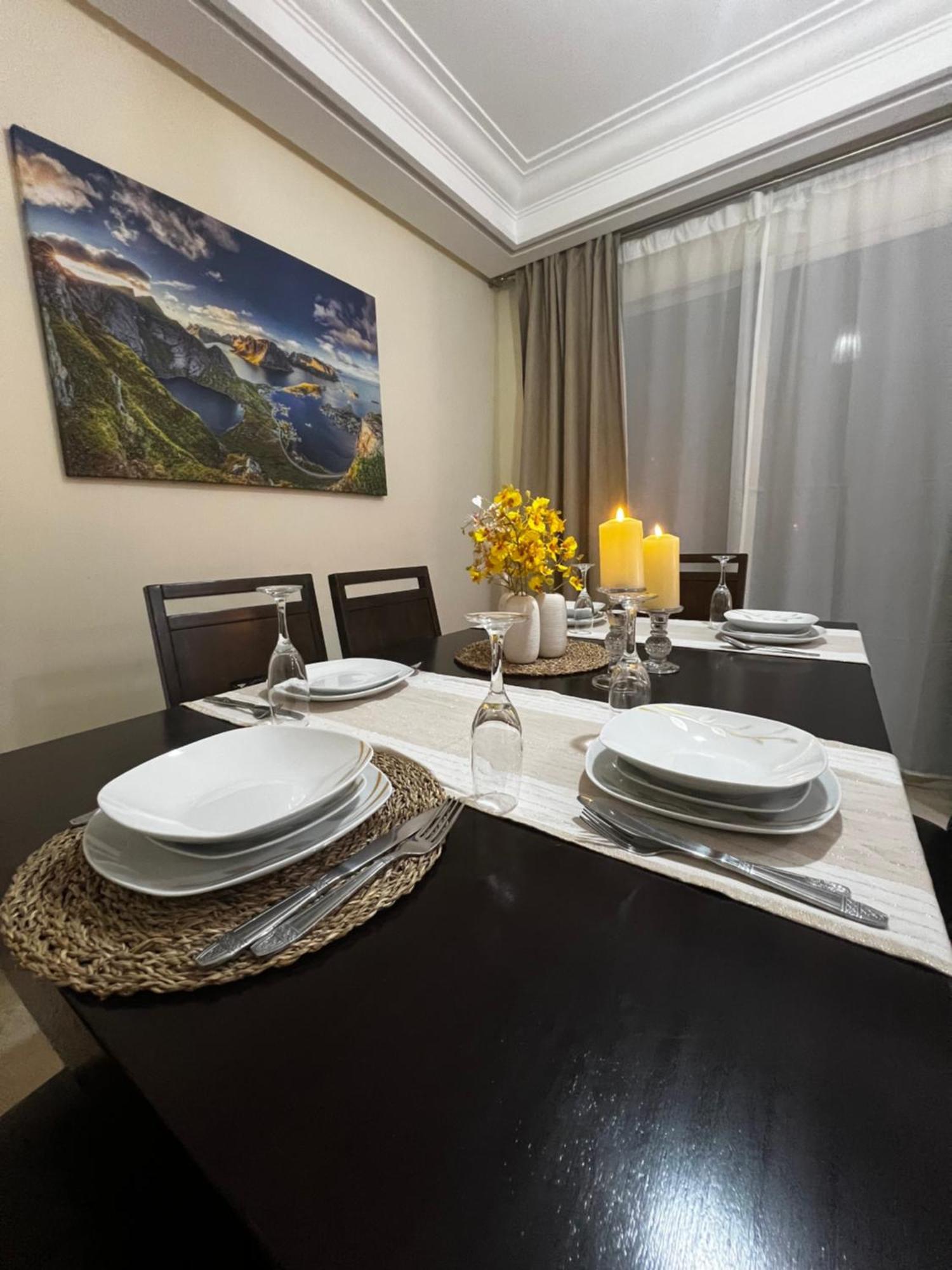 מרקש Beautiful, Great Equipped 122 M Holiday Apartment Near Majorelle Garden And Gueliz With Pool Views And A Large Balcony And Terrace מראה חיצוני תמונה